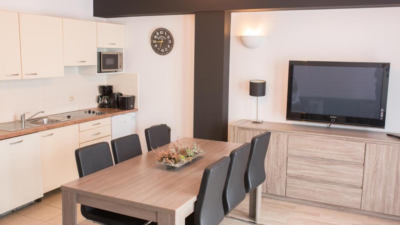 Aparthotel Axl Flathotel Continental Stay Иксел Екстериор снимка