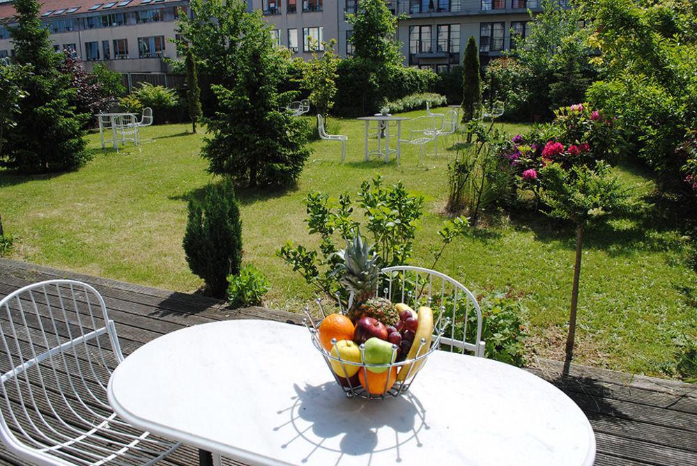 Aparthotel Axl Flathotel Continental Stay Иксел Екстериор снимка